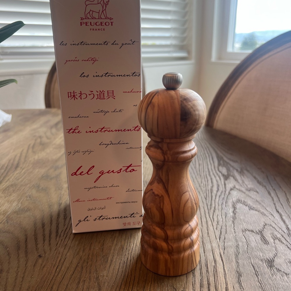 Peugeot Olive Wood Salt Mill